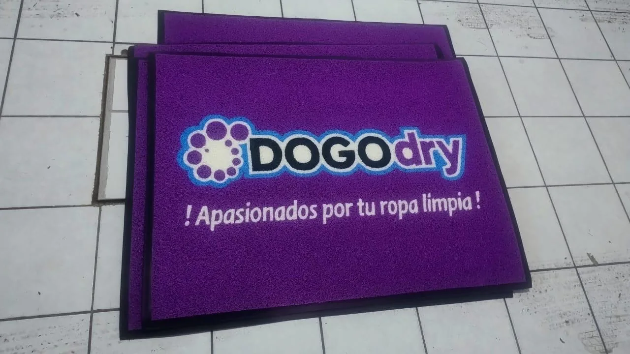 Tapetes de rizo morados de DOGOdry